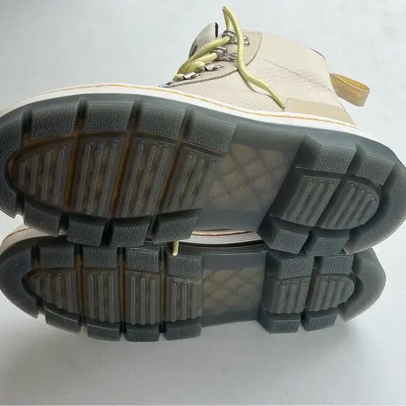 Dr. Martens COMBS WOMEN POLY & LEATHER CASUAL BOOTS SZ 9 - Picture 4 of 7